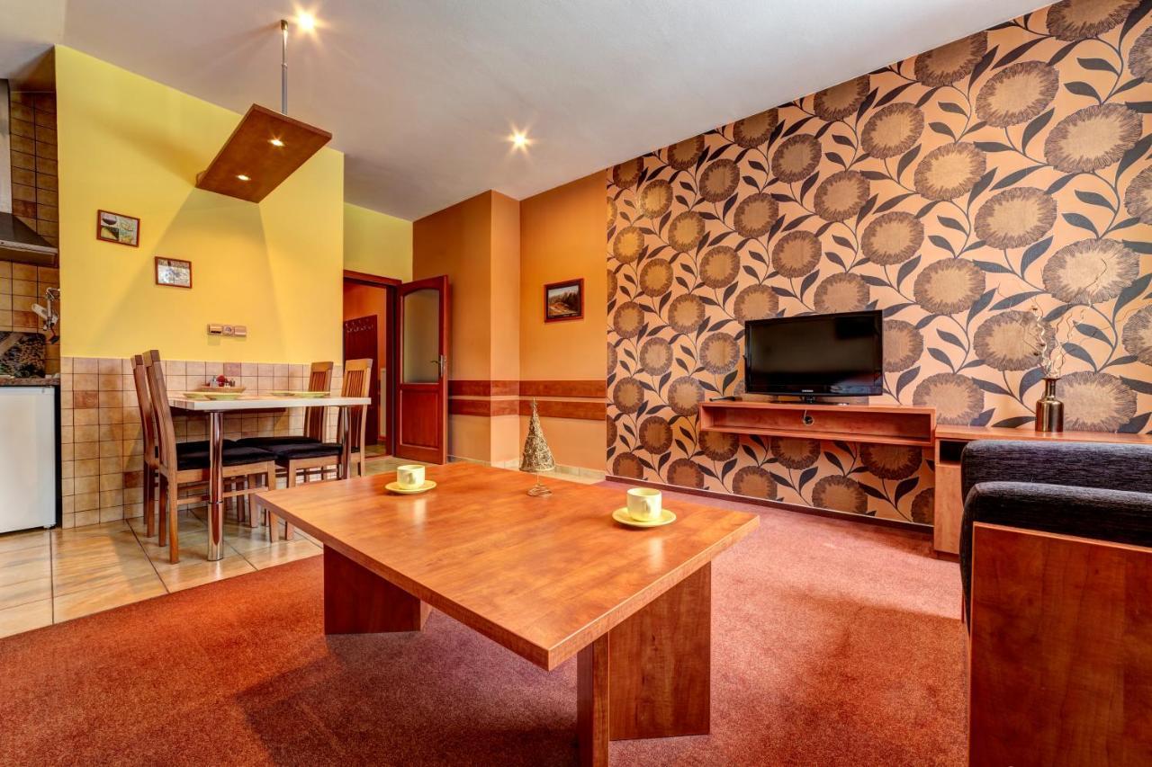 Apartmanovy Dom Slniecko Žiar 외부 사진