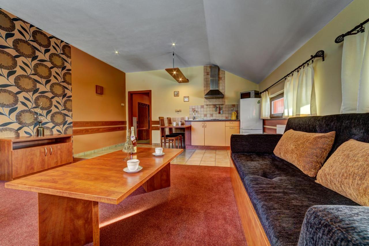 Apartmanovy Dom Slniecko Žiar 외부 사진